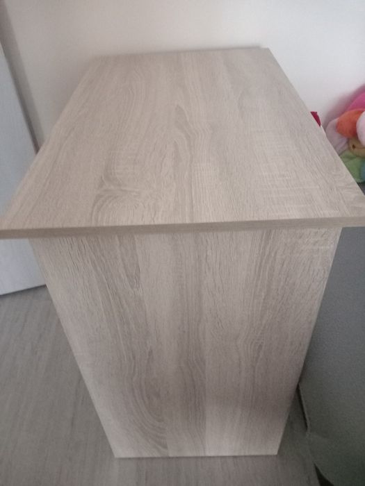 Малко бюро 75/73