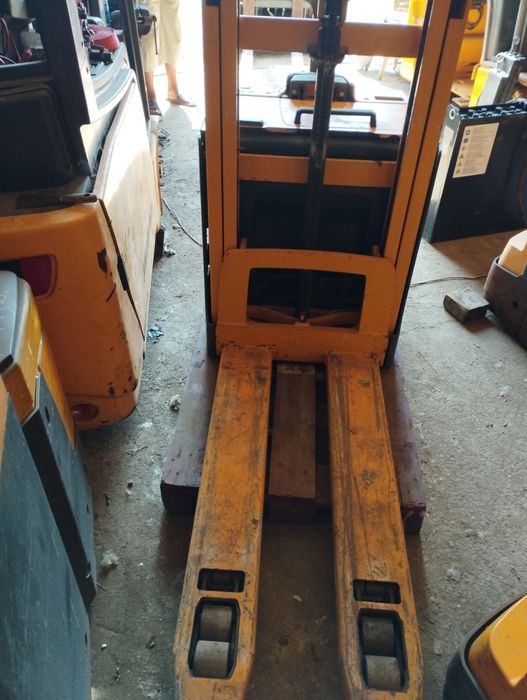 Liza electrica jungheinrich ejd 220
