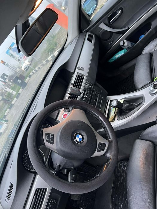 Bmw e90 318d 2006