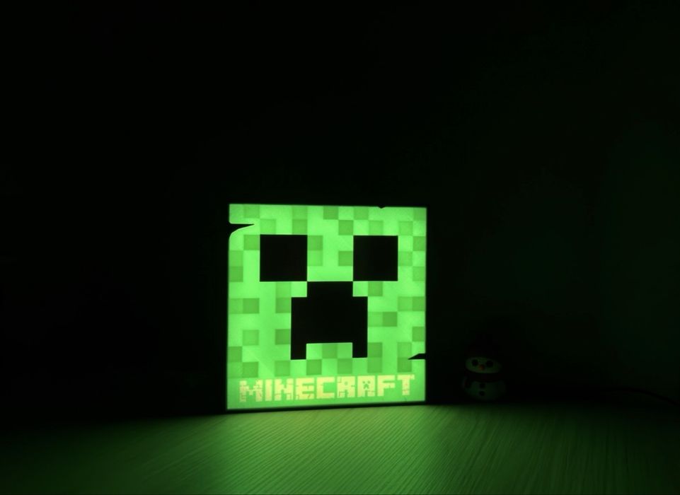 Minecraft Creeper нощна LED лампа с батерии