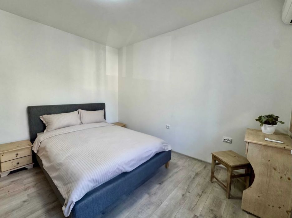 Продава се Тристаен апартамент в Бургас, Възраждане - 65 кв.м за 2431 €/кв.м - Снимка #5