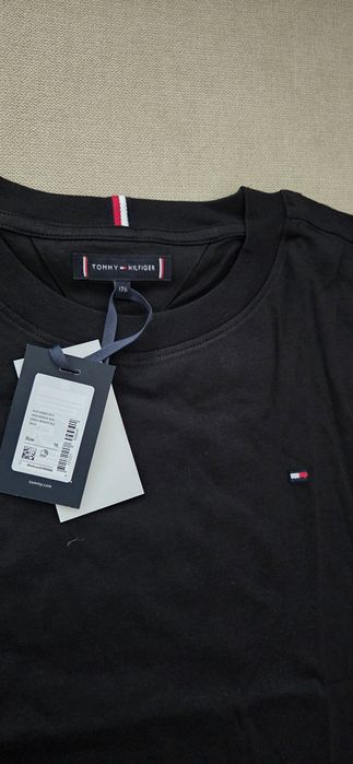 Tricou băieți Tommy Hilfiger original,marimea 176,nou,cu eticheta