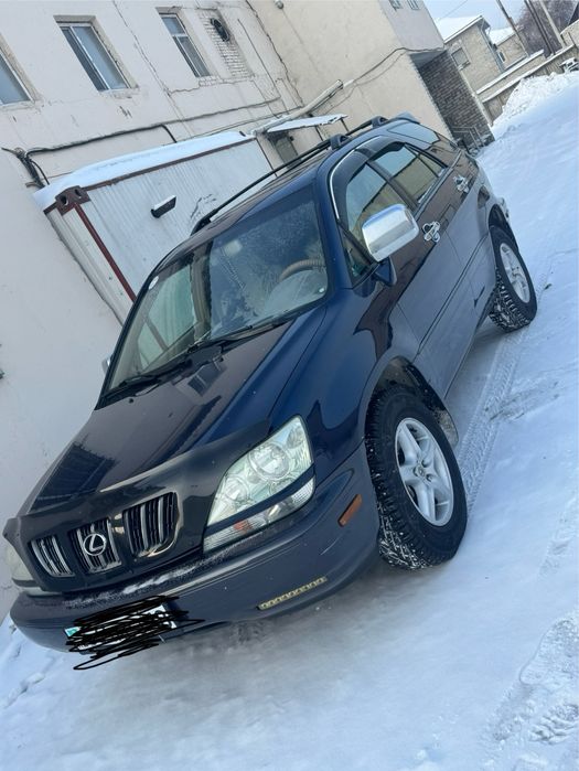 Лексус RX 300.      2001 г. в.