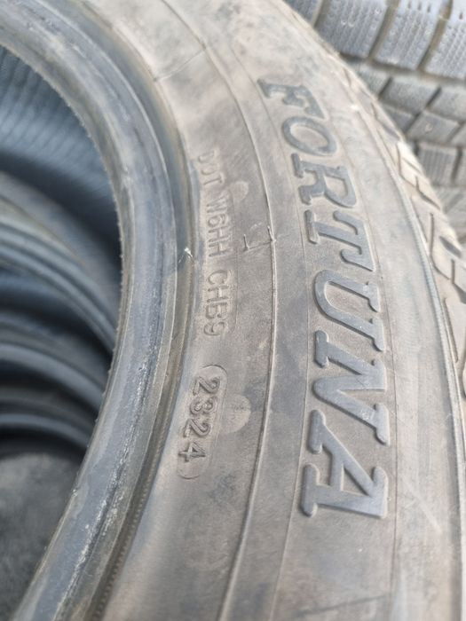 Продам 235 55 R18