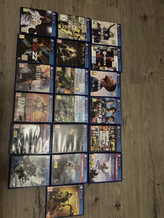 Vand ps4 cu jocuri