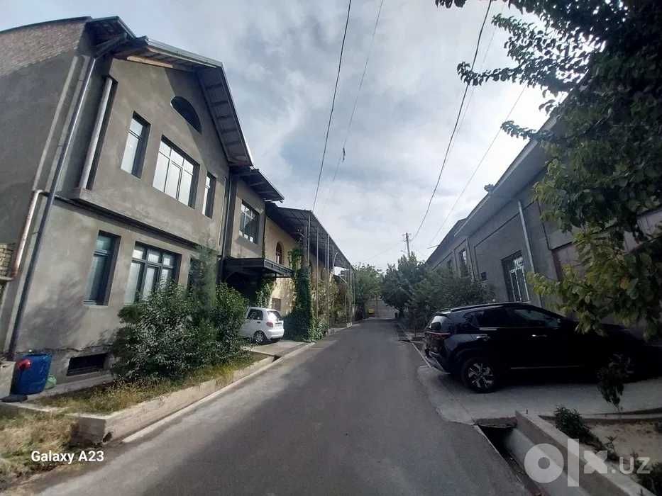 3 сот Ховли Олмазор тумани Охунбобоевда