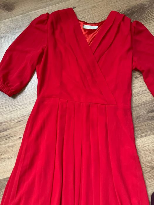 Продам платье 44 размера