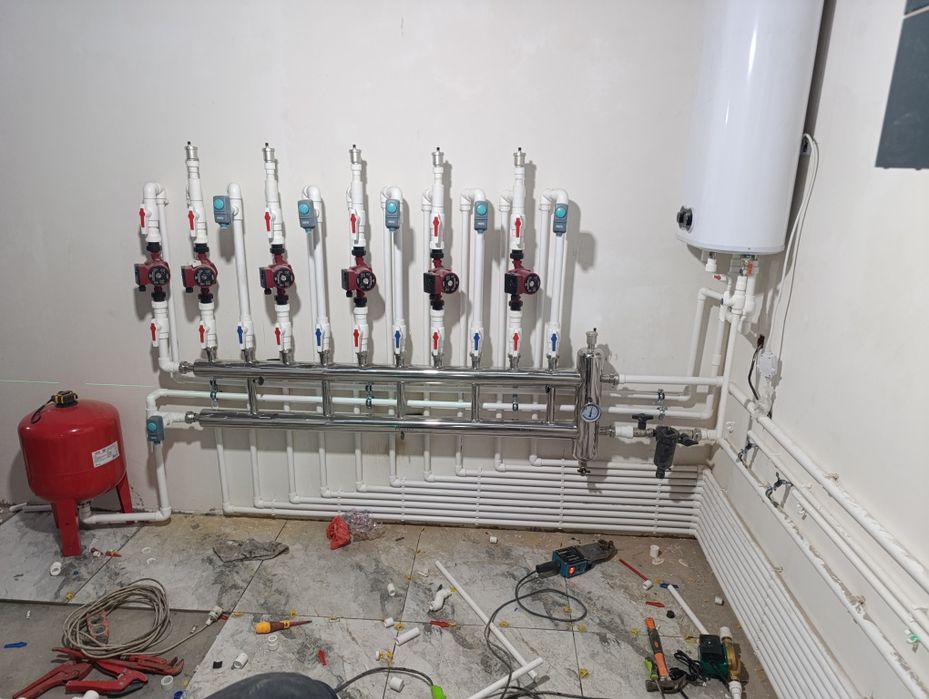 Слесарь - сантехники