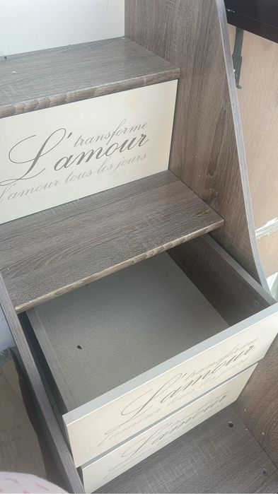 Продам двухярусную кровать