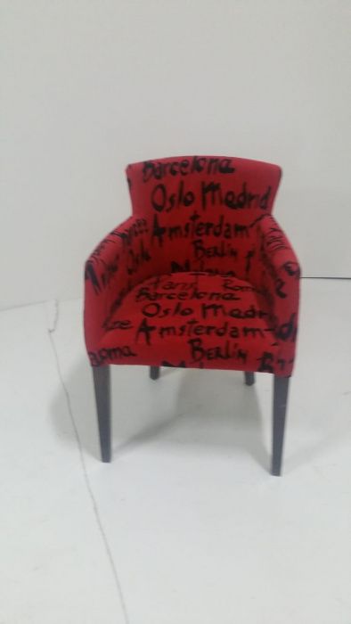 Scaune pentru restaurante hoteluri cafenele baruri