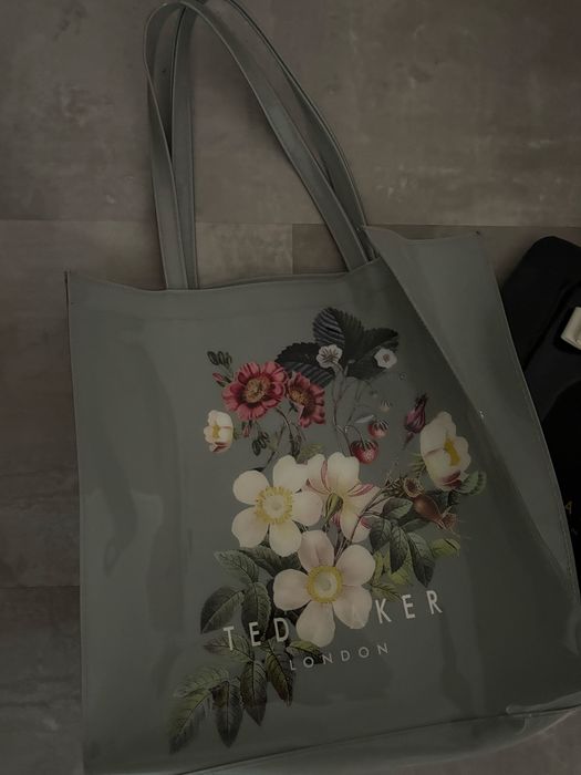Ted Baker дамски чанти