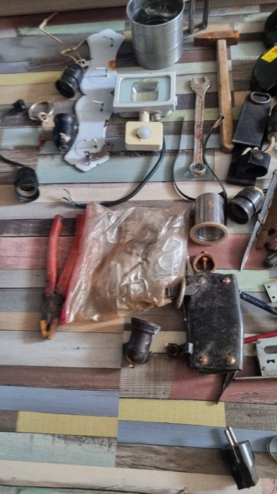 Голям лот инструменти