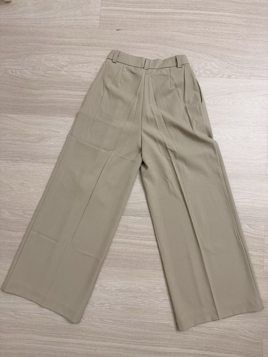 Брюки женские песочные