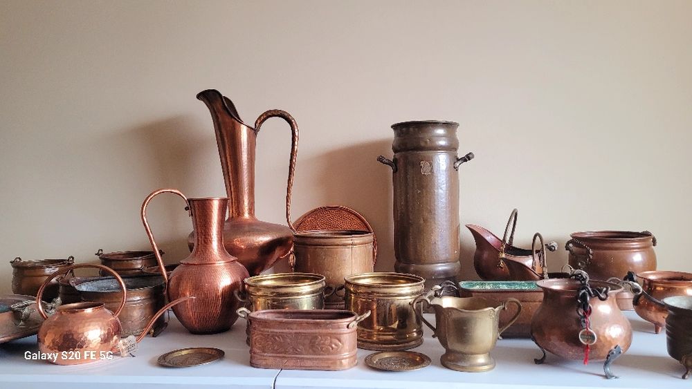Декоративни винтидж медни съдове ,кани