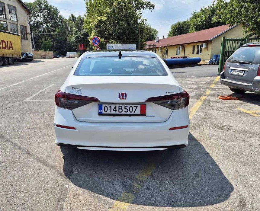 06/2025 Honda Civic 2.0i * АВТОМАТИК * HYBRID * 7466 km