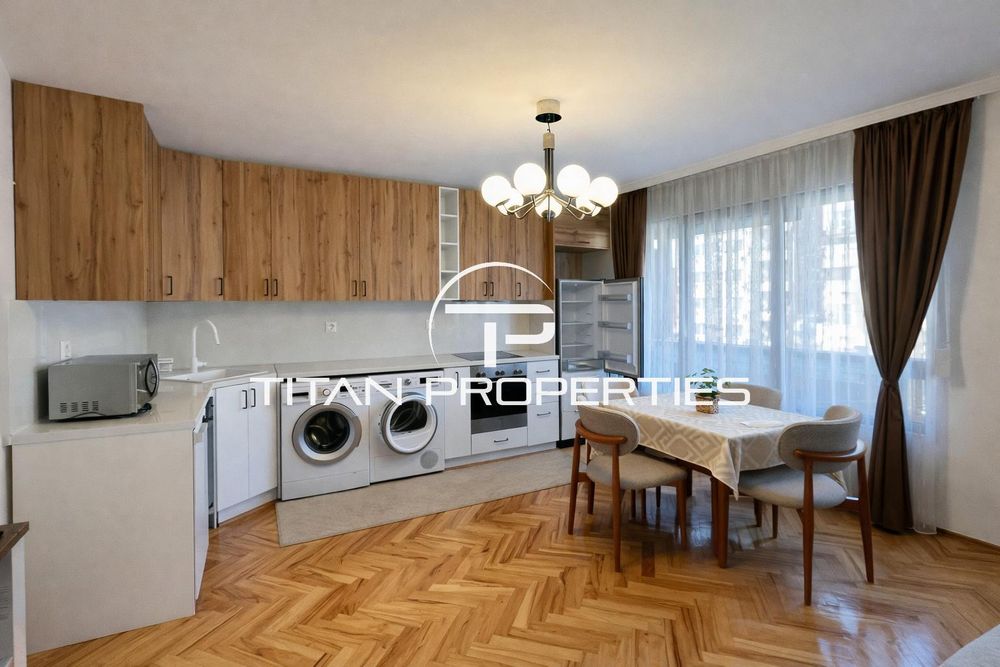 Продава се Четиристаен апартамент в Пловдив, Христо Смирненски - 80 кв.м за 1135 €/кв.м - Снимка #1