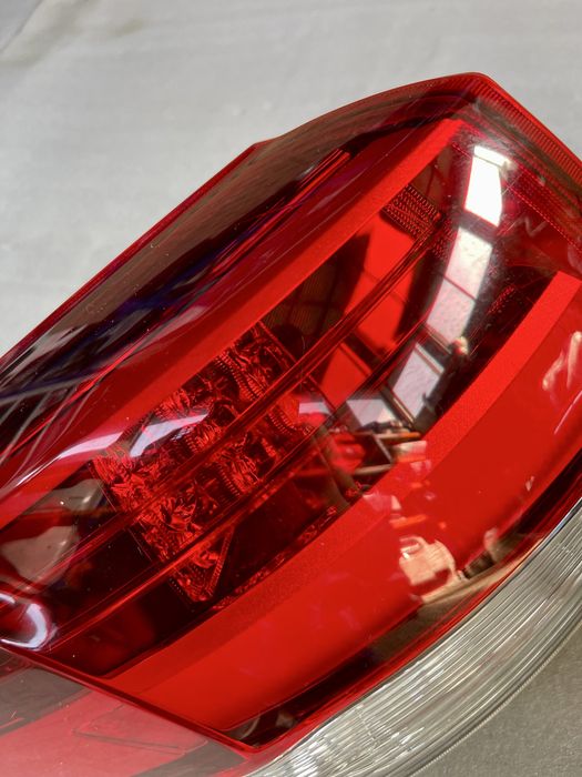 Задний фонарь на Highlander Хайландер