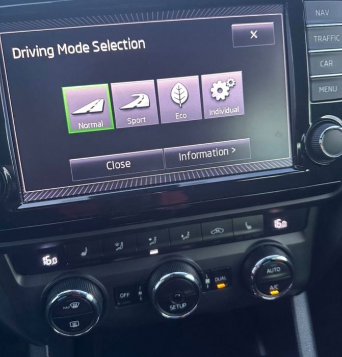 Skoda Octavia VRS 2.0 184k.c черна