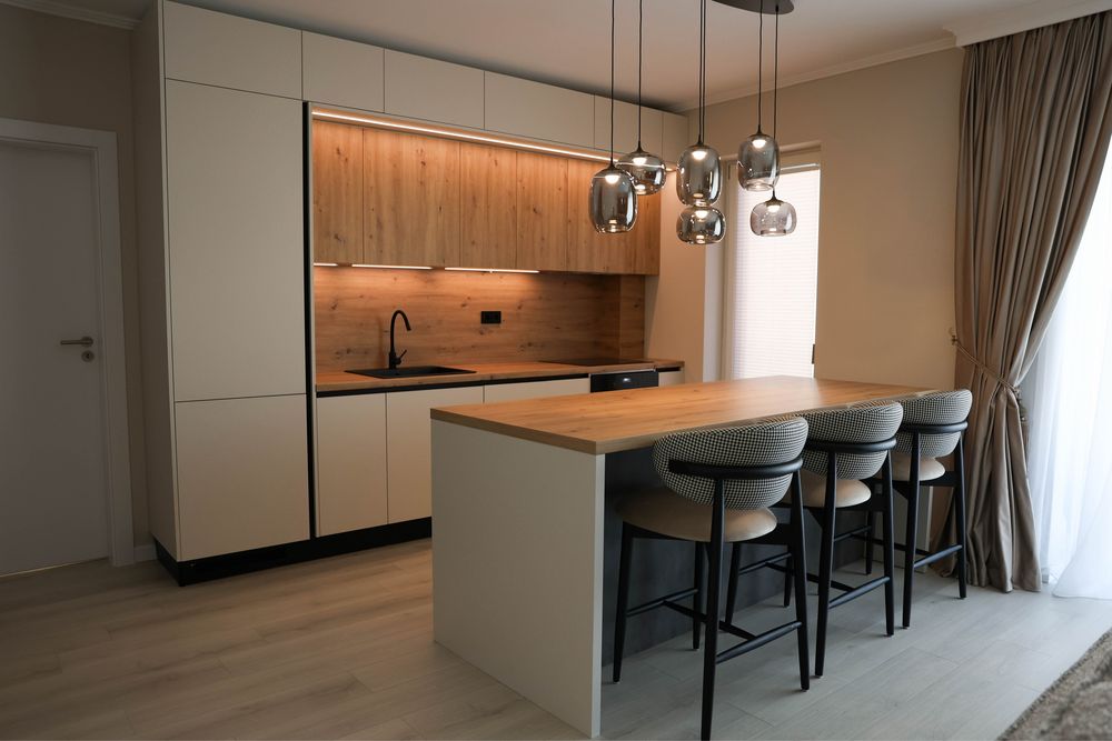 Apartament 2 camere | PRIMA ÎNCHIRIERE | Scala Cetate Oradea | Parcare subterană