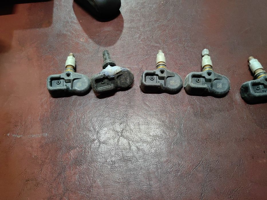 Продам датчик шины прадо