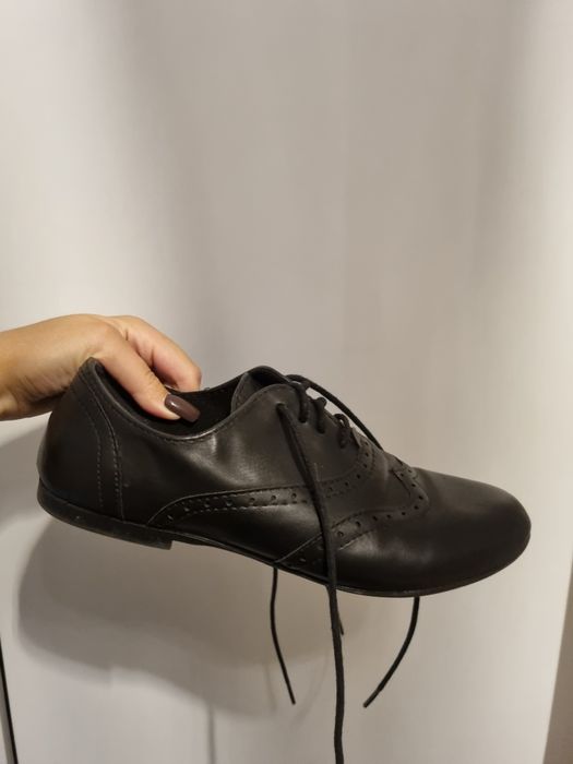 Класически есенно-пролетни обувки