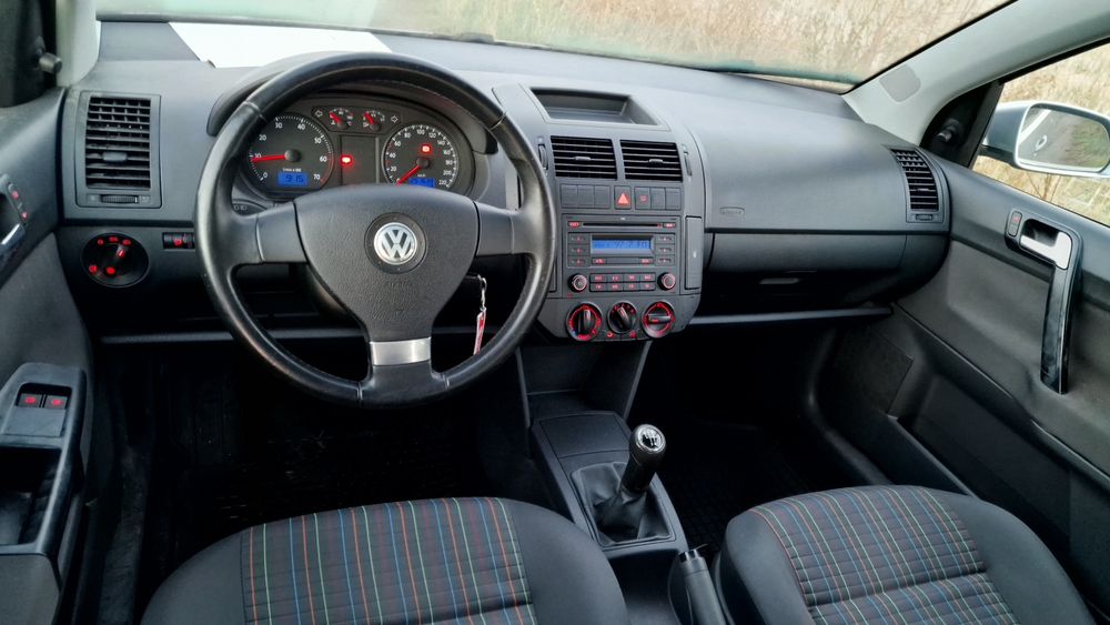 Volkswagen Polo 2007 benzină, 1.617 € — imagine 4