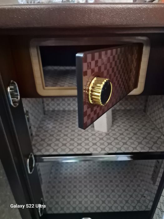 Seif metalic 70cm cu sertar interior