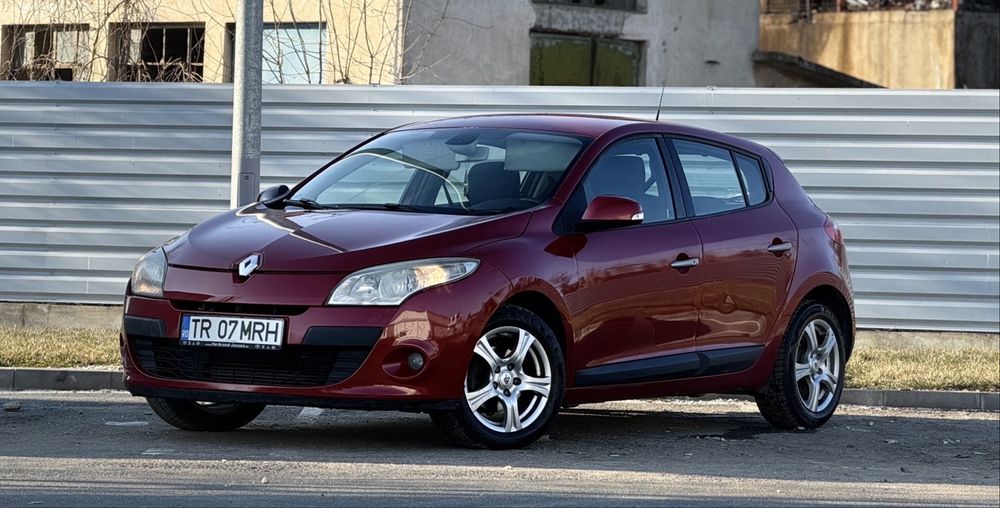 Renault Megane 3 // 1.5 // 2010 // Keyless // Pilot Automat