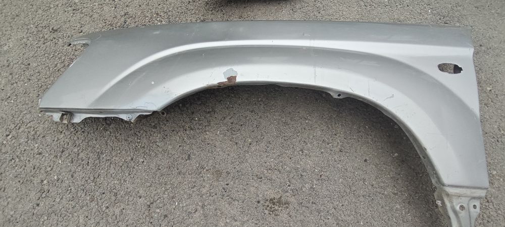 Крылья на subaru forester sg  до рест