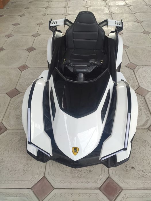 Продам детскую машину