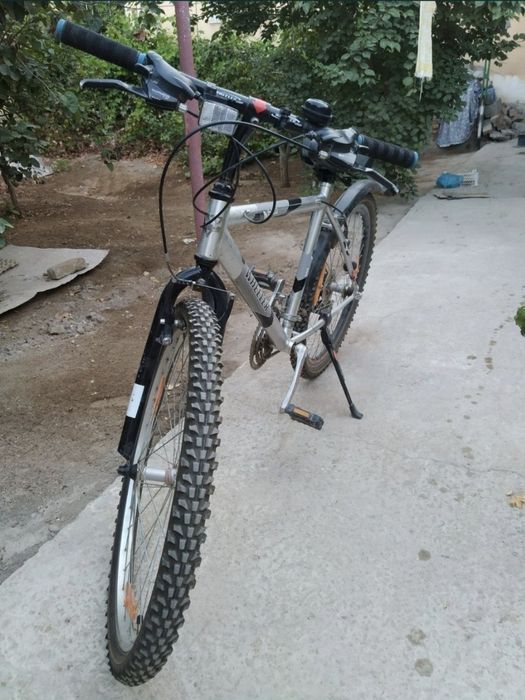 Оригинал велосипед сотилади