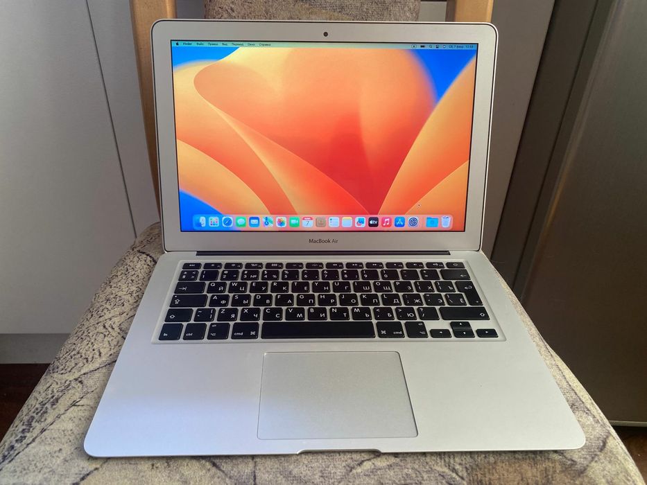 Ухоженный, надежный, мощный Macbook Air