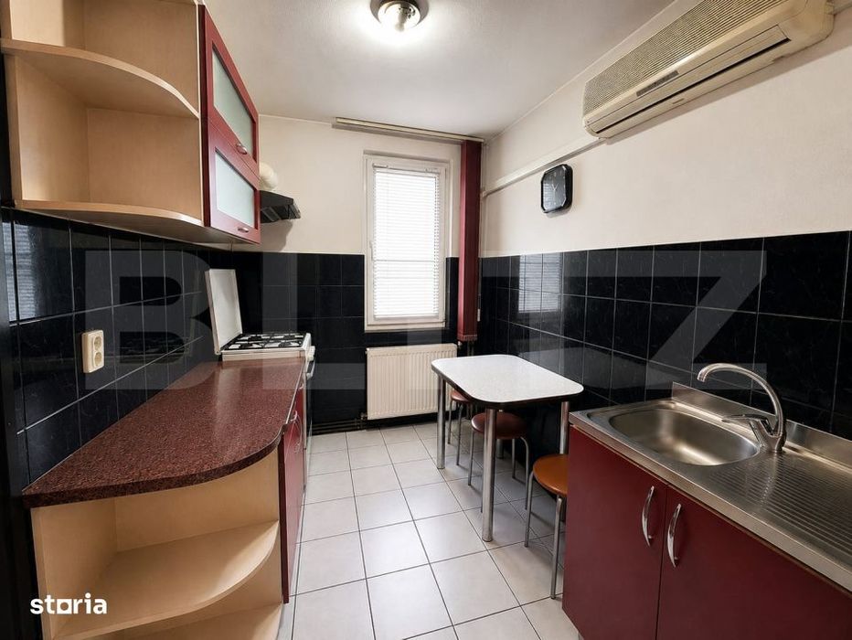 Apartament 2 camere, bloc cu lift, izolat termic, etaj 3, Deva