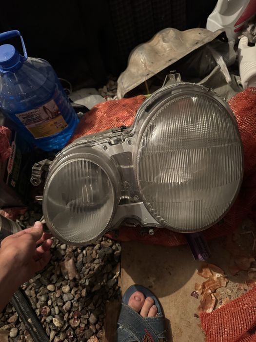 Мерс 210 фары лупарик