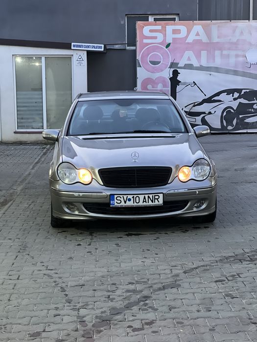 Vand Mercedes Benz