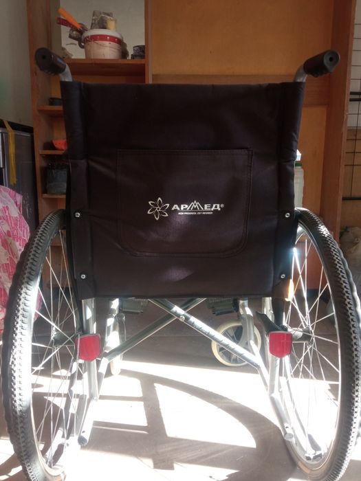 Инвалидная коляска Армед