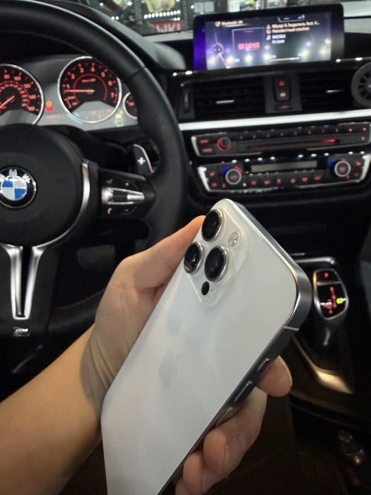 Iphone 16 pro max 256gb идеал