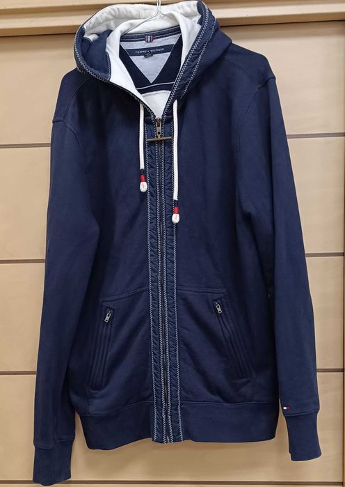 Tommy Hilfiger®-Много Запазен