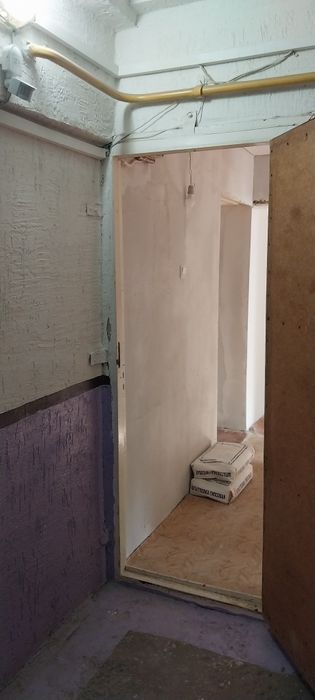 Железный дверь  продам