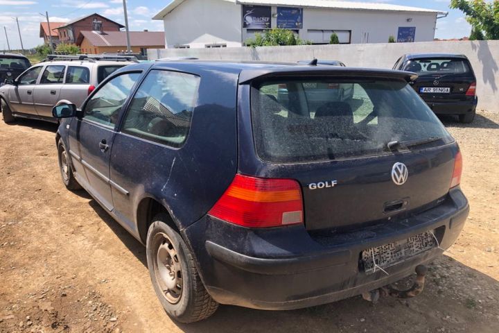 Pompa ambreiaj 1J0721261F 1J0721261F Volkswagen VW Golf a 4-a generat