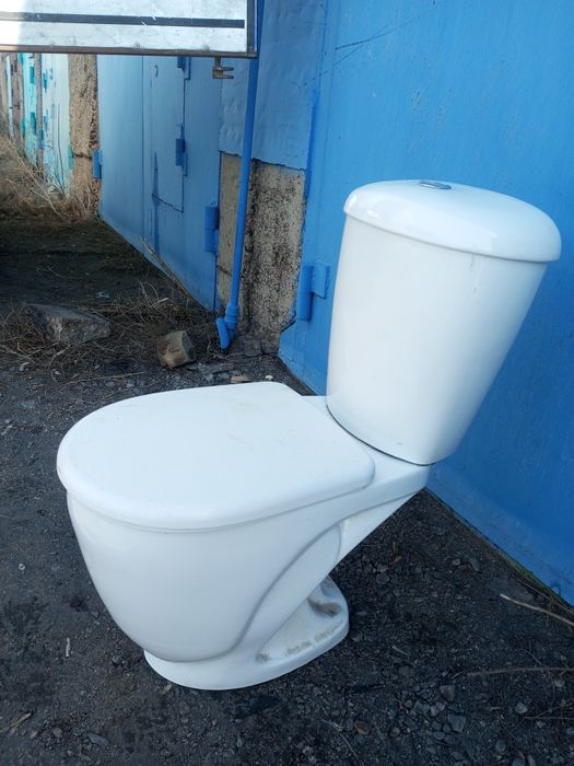 Продам унитаз б/у