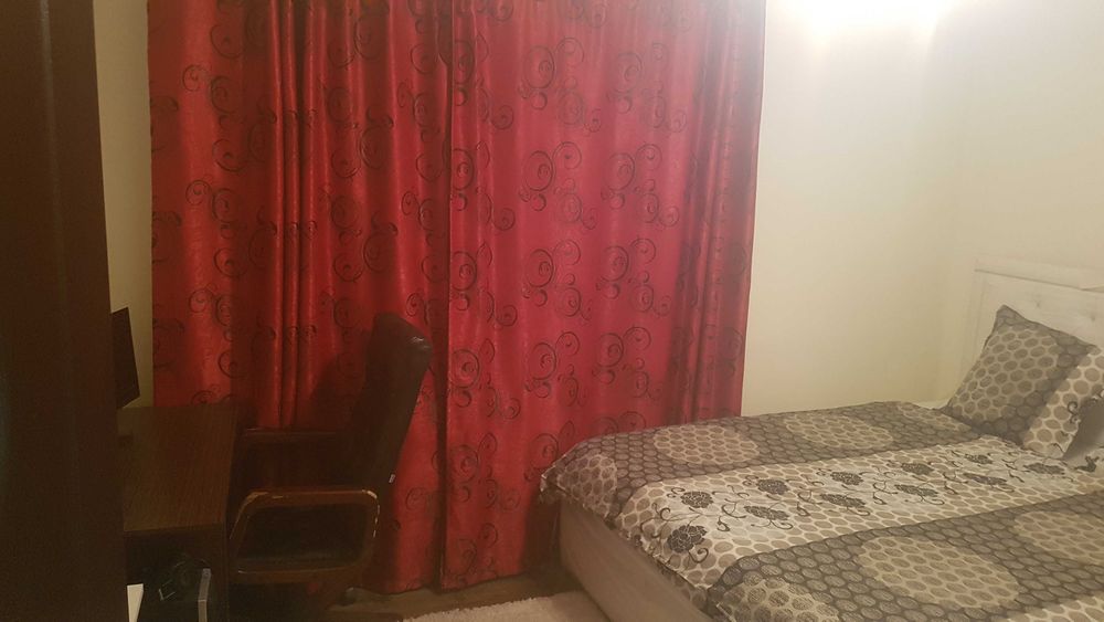 Vand apartament zona Piata Garii