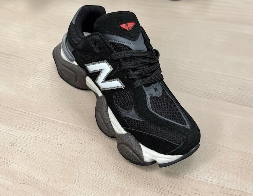 New Balance black colet cu VERIFICARE