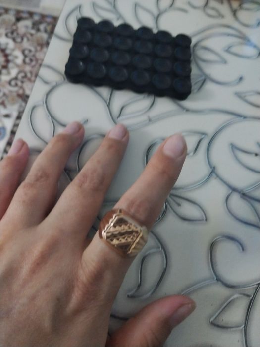 Продам мужской перстен