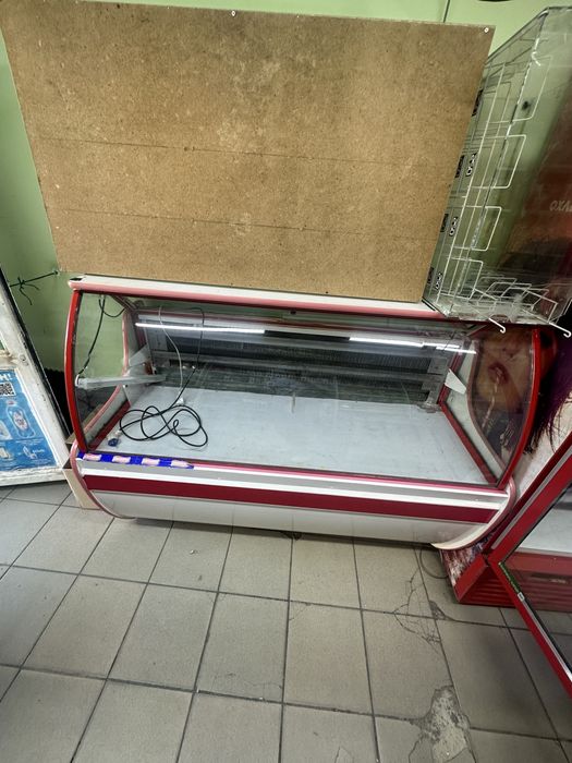 Продам холодильник