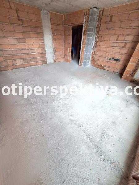 Продава се Едностаен апартамент в Пловдив, Кършияка - 50 кв.м за 1030 €/кв.м - Снимка #1