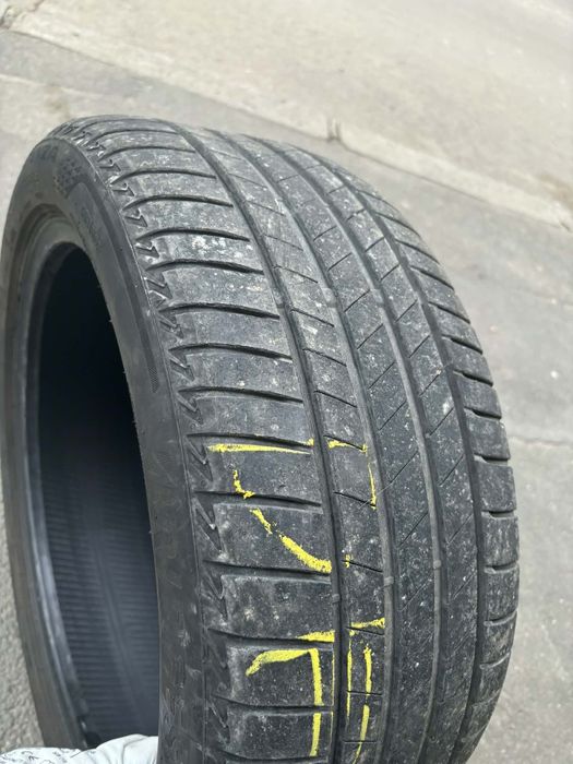 Set 4 anvelope cauciucuri Bridgestone 225 45 r17 Vara