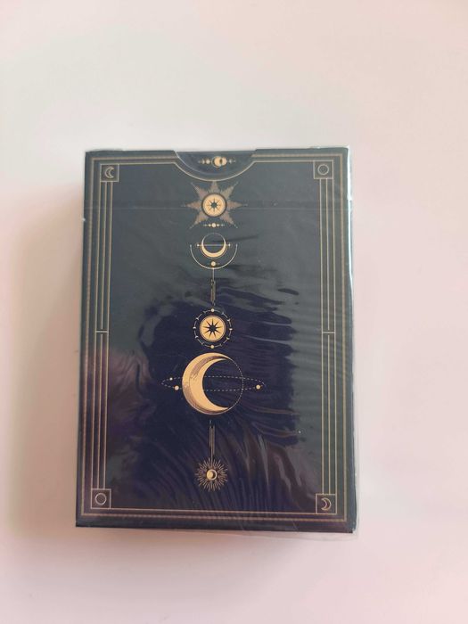 Carti de joc Luna Moon Violet playing cards by Bocopo x Kevin Yu