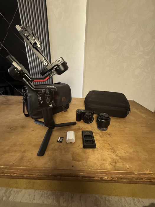 Sony ZVE10 II продается