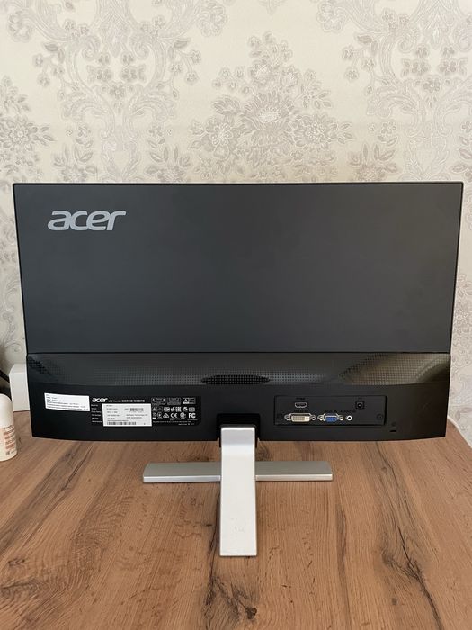 Монитор Acer 23.8" RT240Ybmid